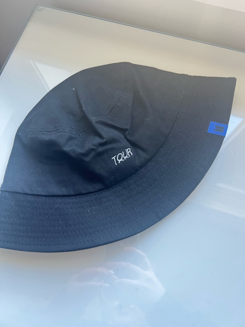BTS OFFICIAL TOUR BUCKET HAT - Picture 2 of 3